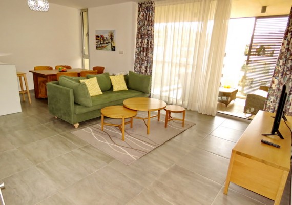 2 B/R Apartment | Limassol