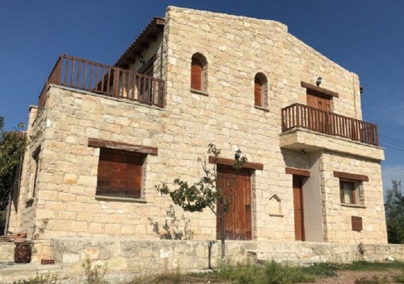 Four-Bedroom House in Agia Marina Kelokedaron, Paphos
